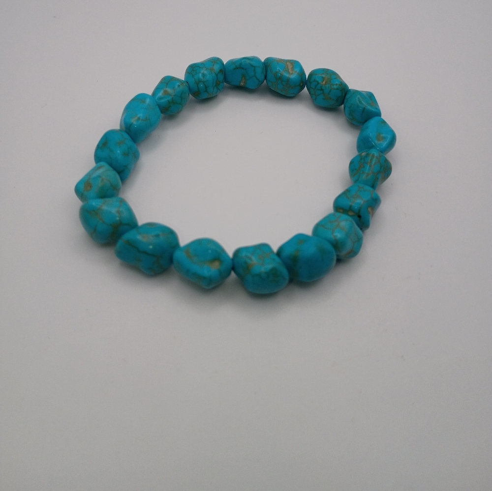 Mens Turquoise Natural Nugget Stone Beaded Bracelet Size 6.5 - Picture 1 of 2